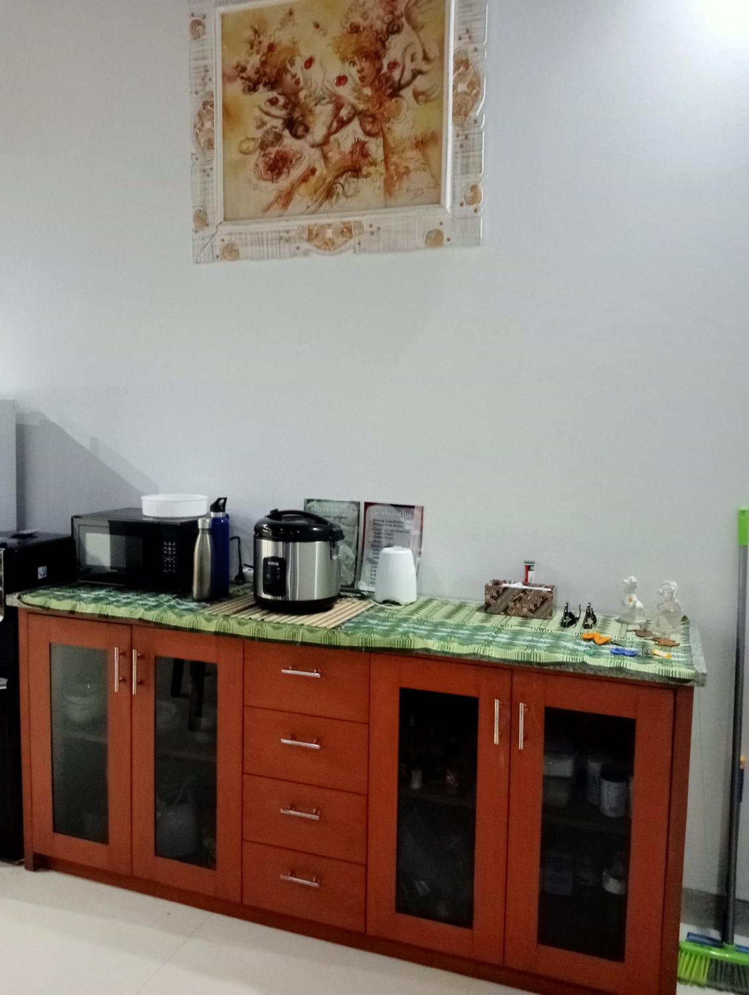 Pondok Indah Villa Ujung Luaran gambar