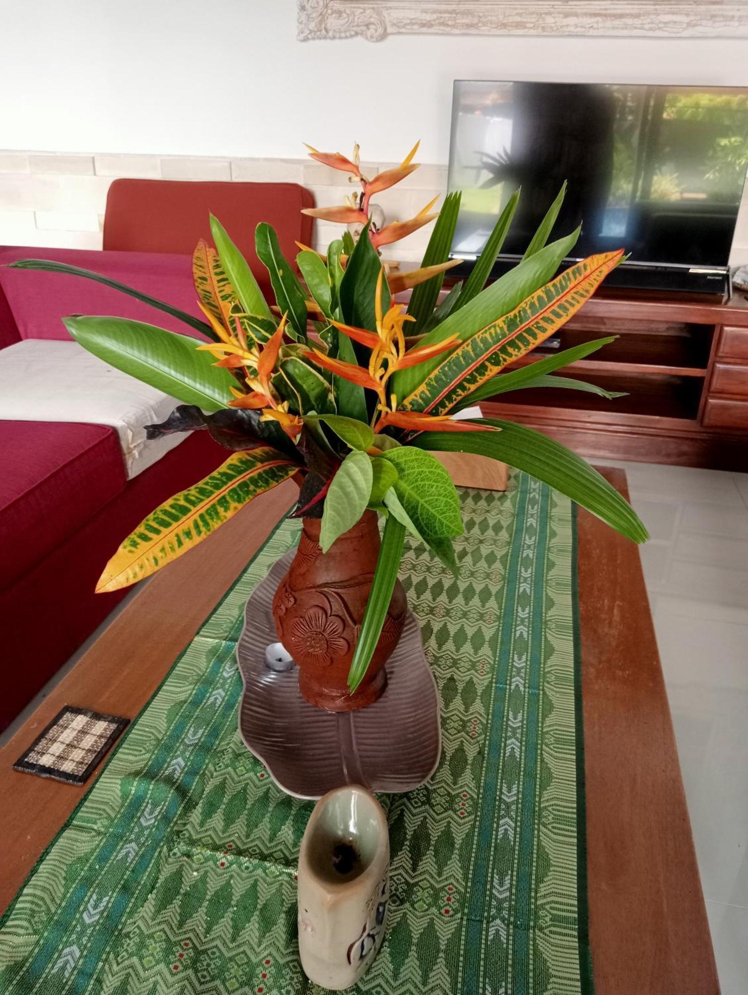 Pondok Indah Villa Ujung Luaran gambar